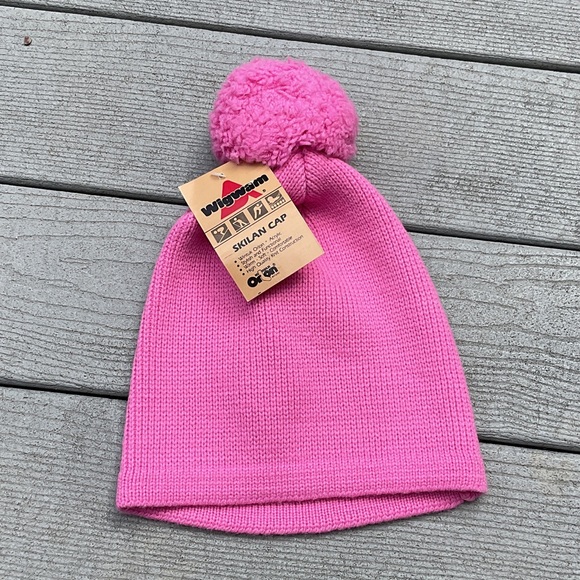Vintage Wigwam Pink Knit Beanie with Pom NWT - Picture 1 of 3